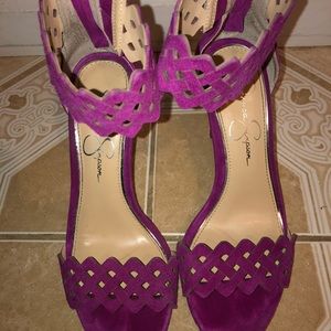 Jessica Simpson magenta heel